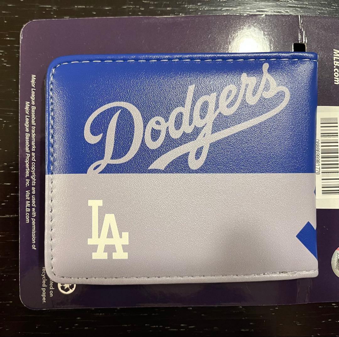 【MLB NYフラッグシップ店購入】大谷ファン必見“激レア”LAD限定二つ折財布