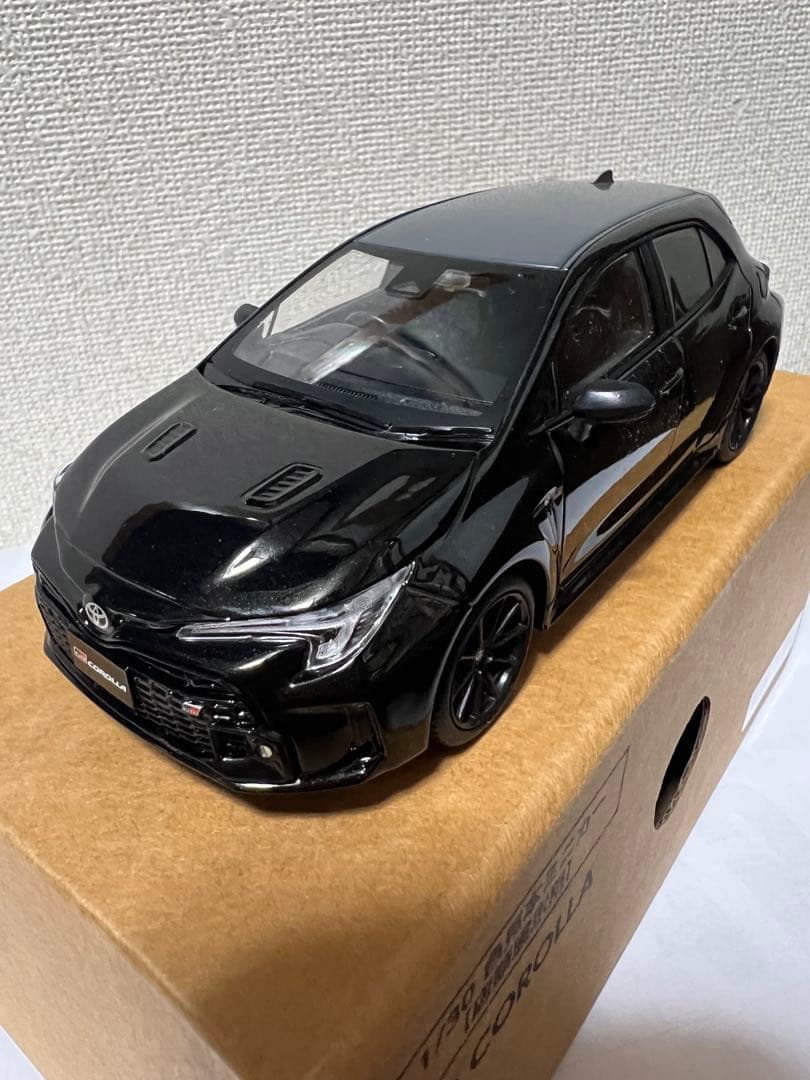 【非売品】 トヨタ GRカローラ1/30ミニカー