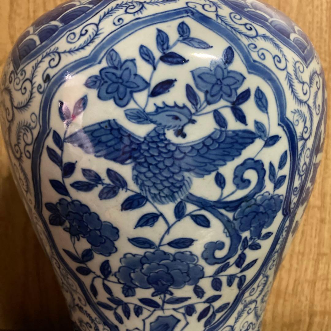 中国　染付　瓶　梅瓶　花鳥波之図　康熙年製銘