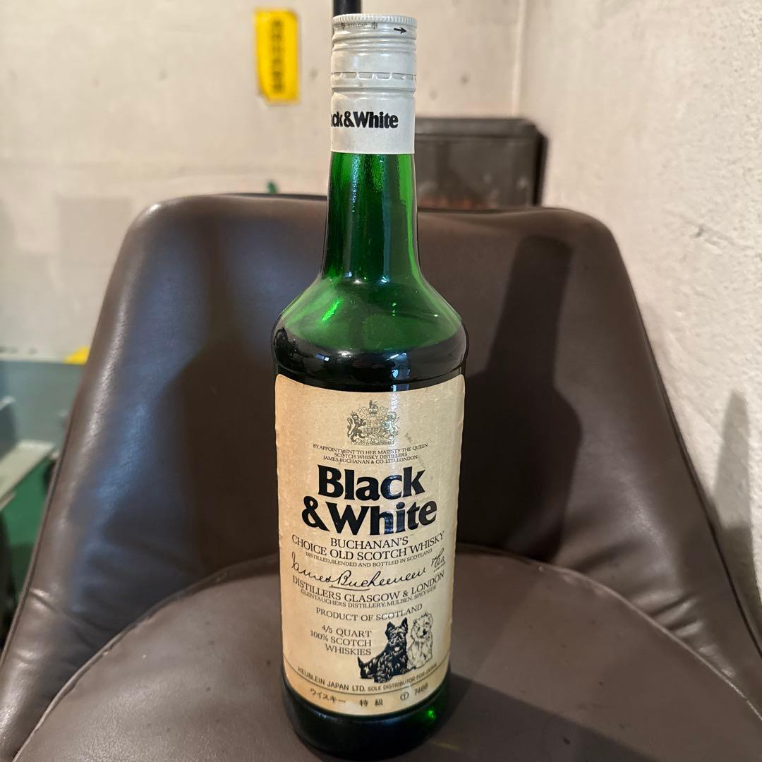 ブラック&ホワイト スコッチウイスキー 760ml 自宅保管