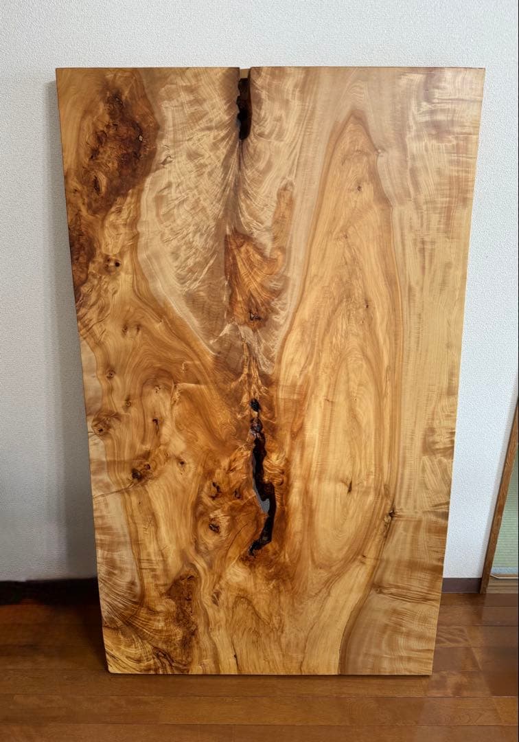 天然木一枚板　トチ　テーブル天板　※脚別売