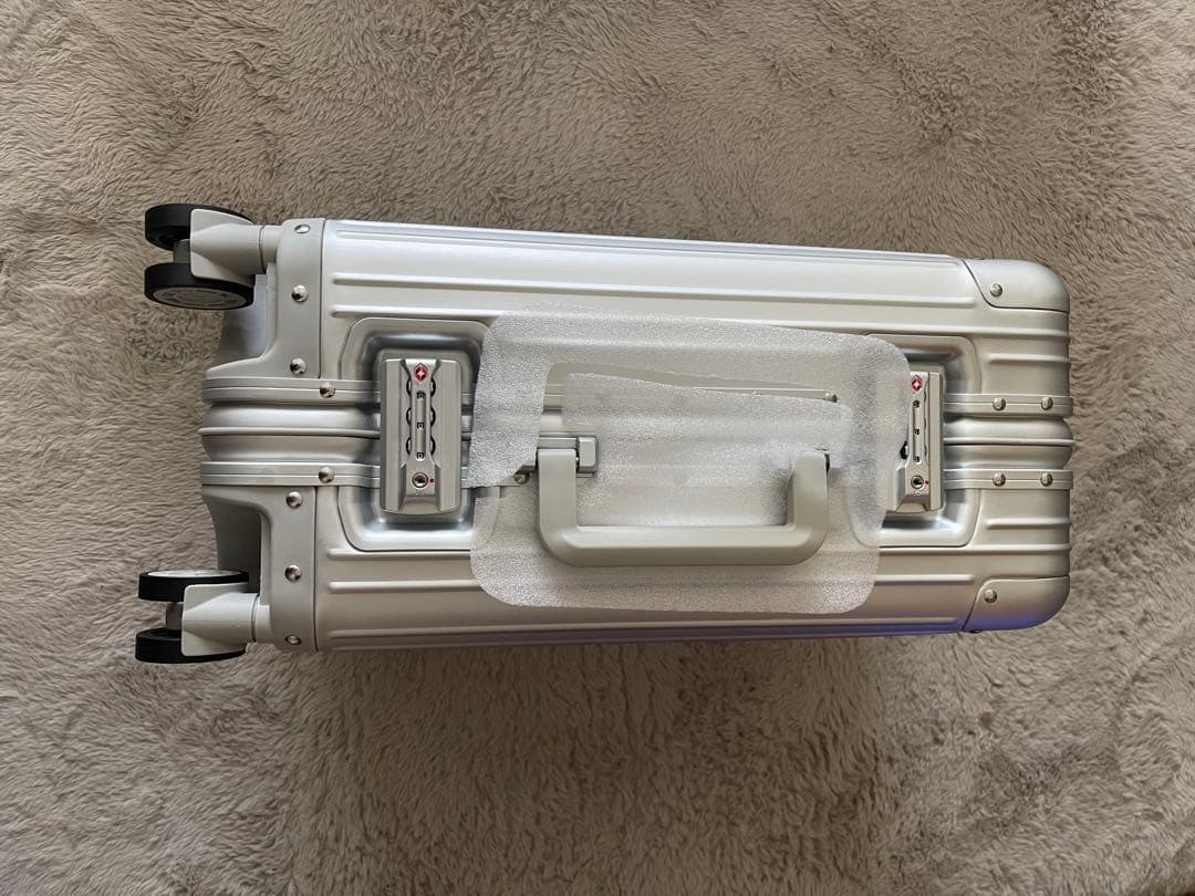 メルセデスベンツ　アルミ　スーツケース32L