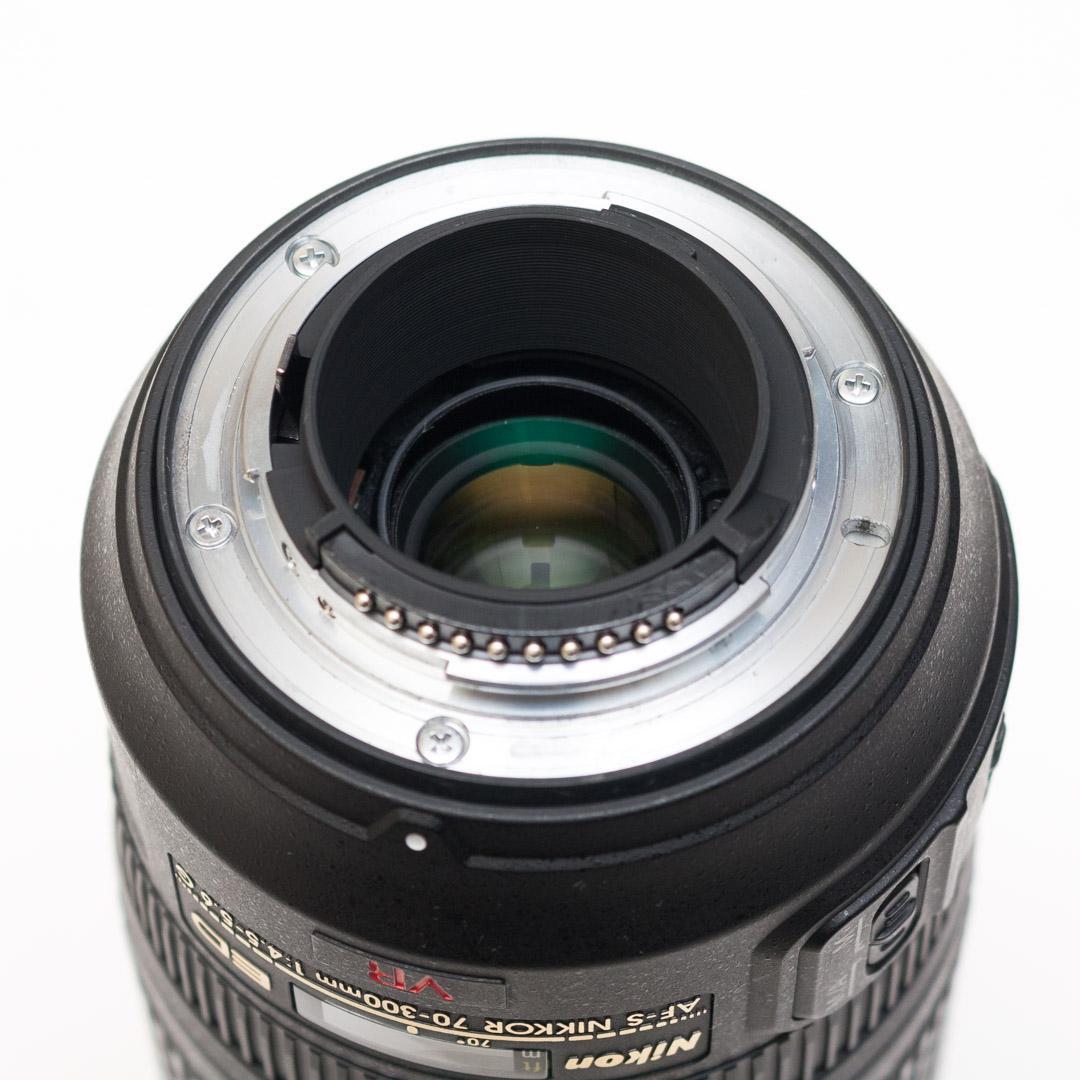 Nikon　AF-S 70-300mm F4.5-5.6 G VR