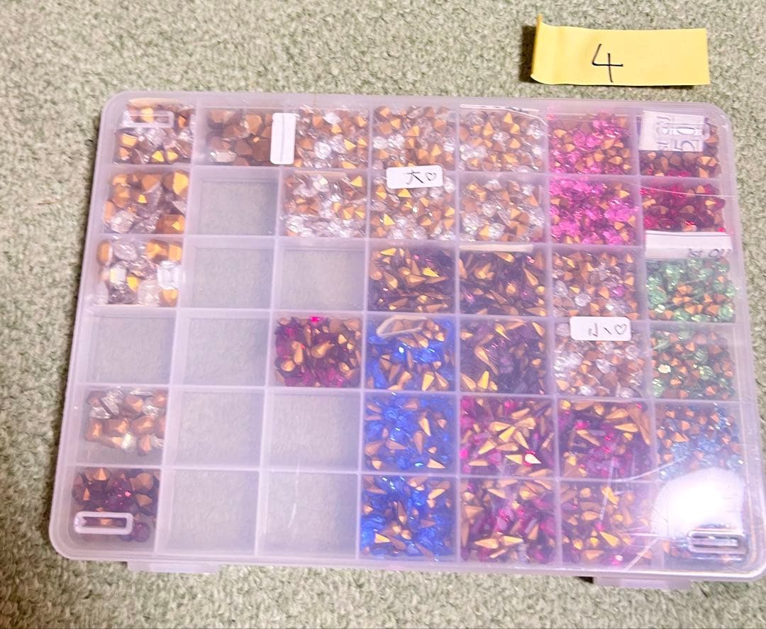 スワロフスキー　no4