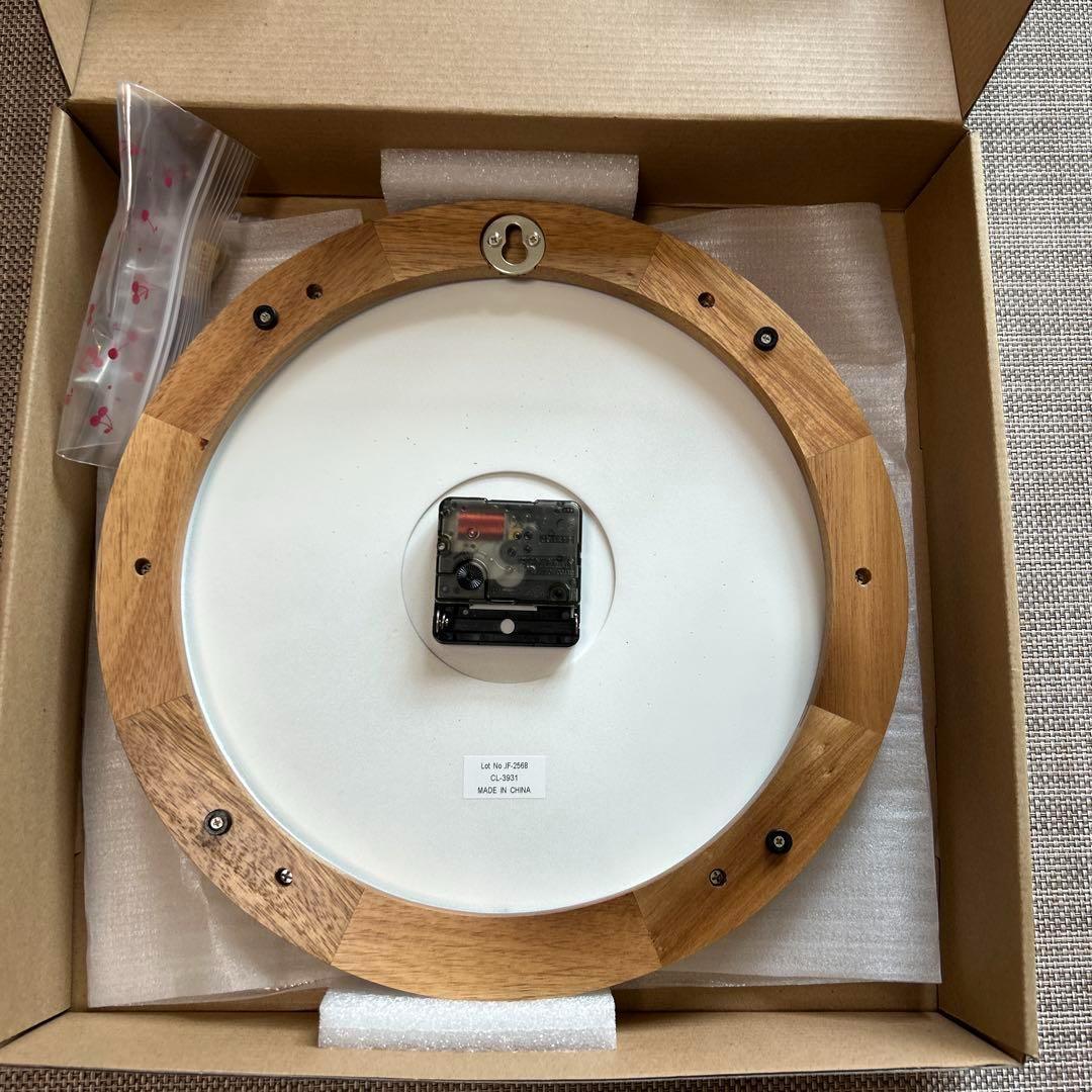 interform kemppi CL-3931天然木製三針柱壁掛時計アナログ白