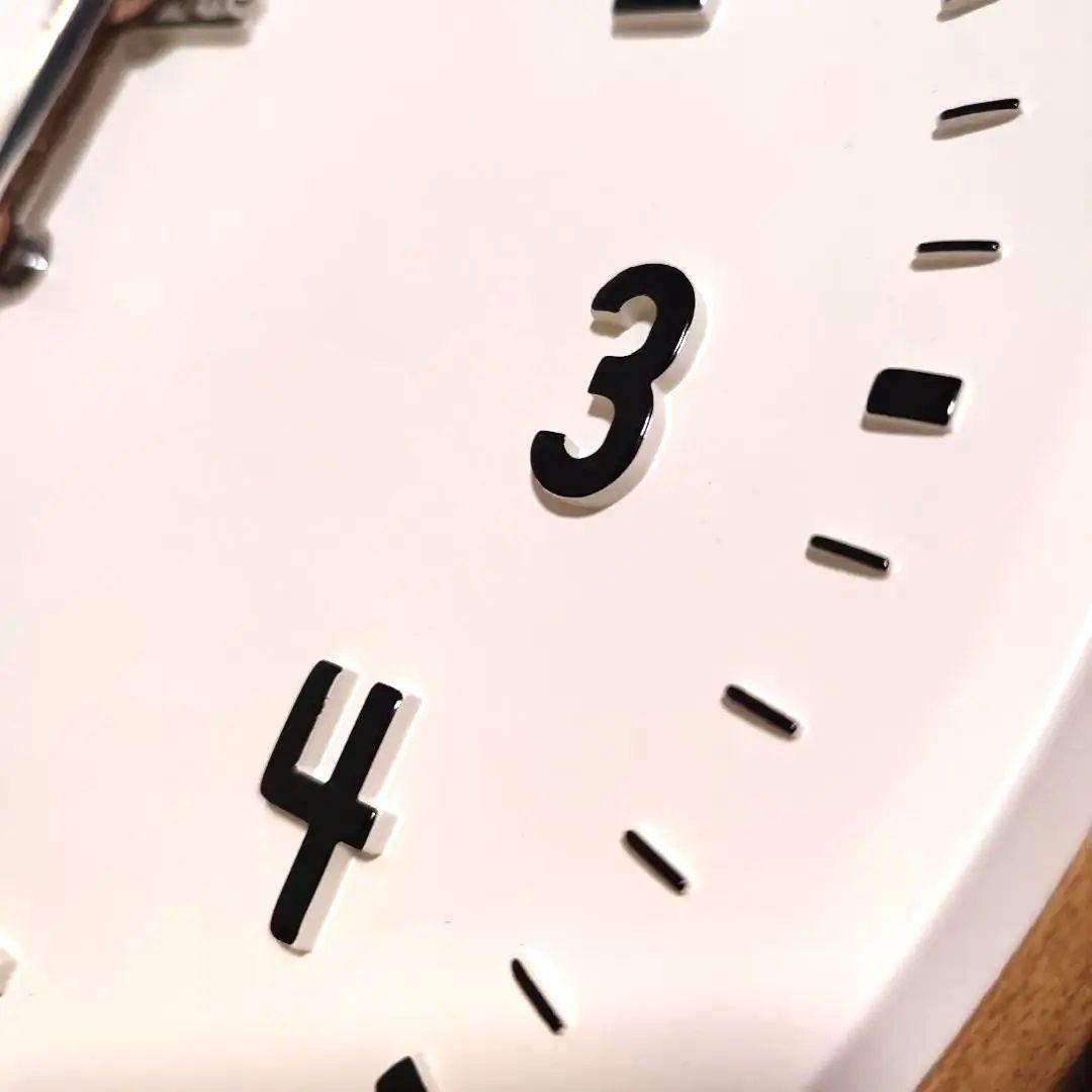 interform kemppi CL-3931天然木製三針柱壁掛時計アナログ白