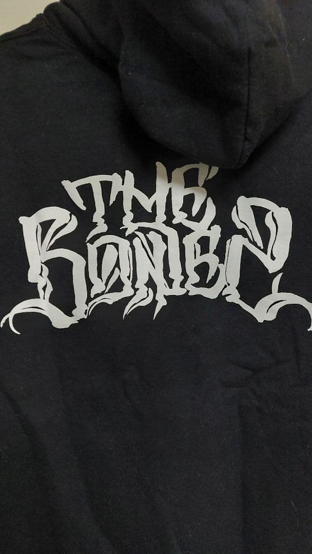 The BONEZパーカーXXL