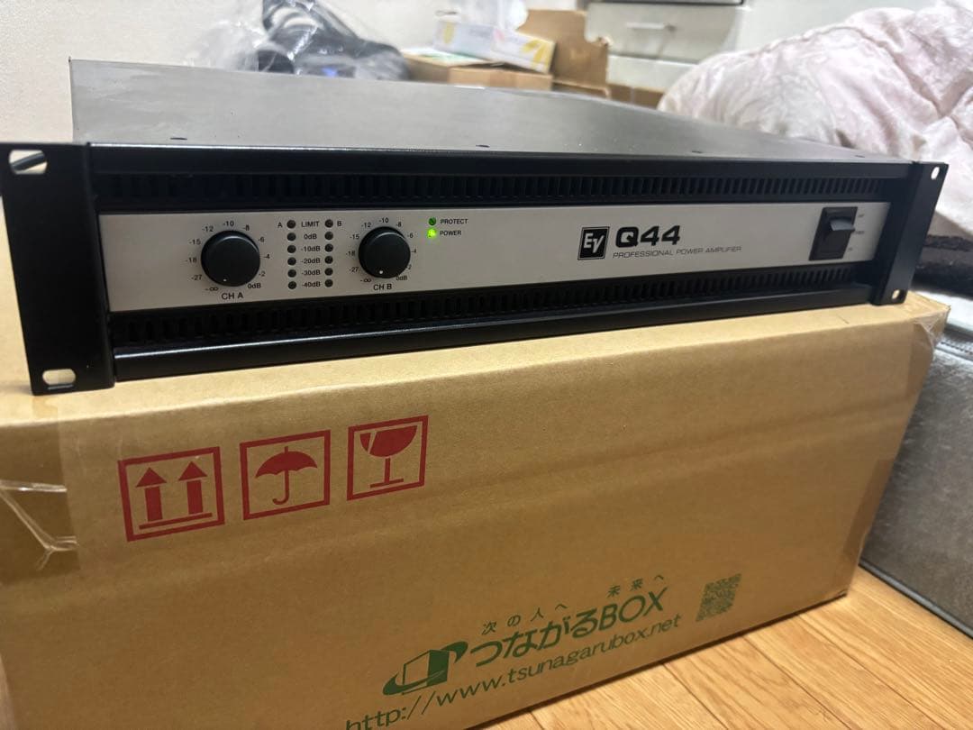 EV Q44 パワーアンプ