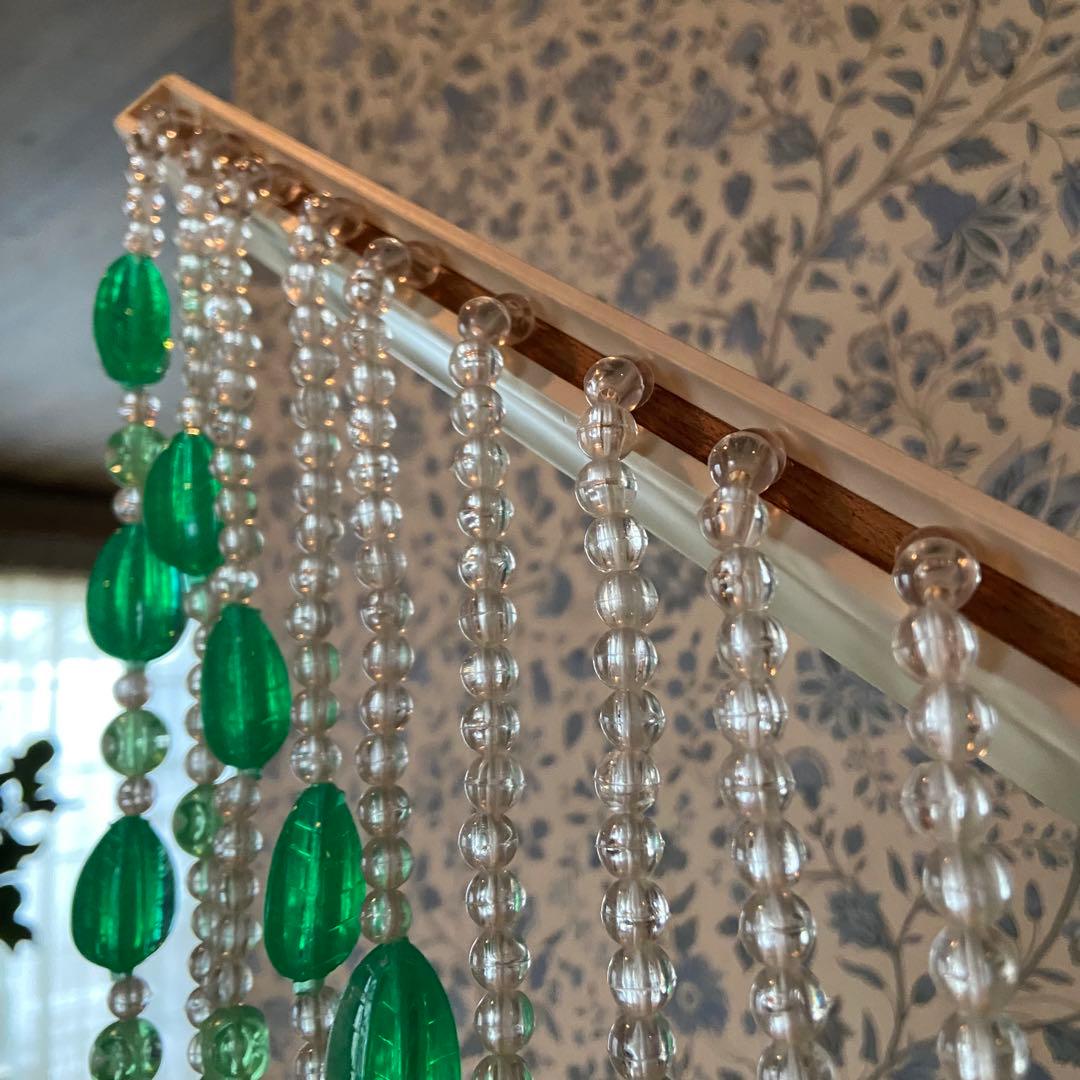 昭和レトロ　ビーズのれん　グリーン　美品 レトロポップ　当時物