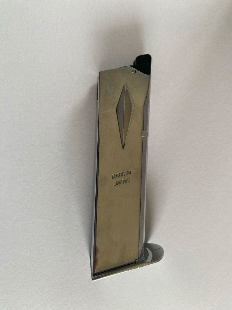 東京マルイ　P226E2 ステンレス　ガスブローバックガン　ホルスター付