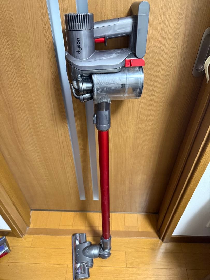 Dyson Vシリーズ スティッククリーナー 本体と付属品3セット(ジャンク品)