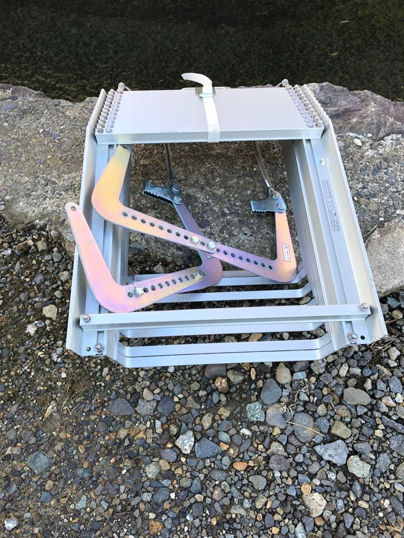 金属製 避難はしご　つり下げはしご(伸縮式)(B15)
