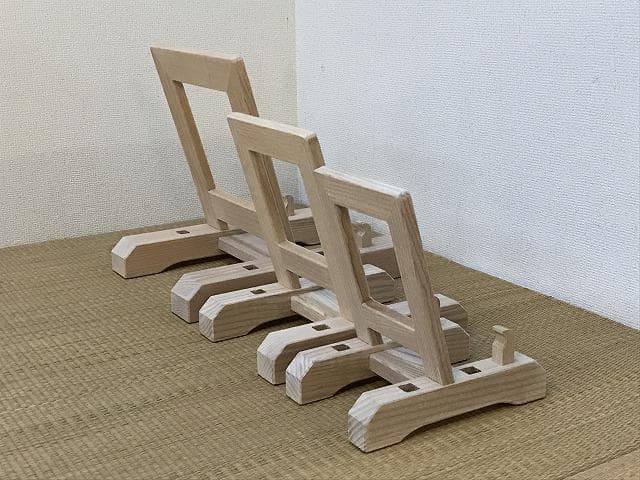 値下げ！【送料無料】木製皿立て3点 高さ26.5/21.5/19.5(cm)