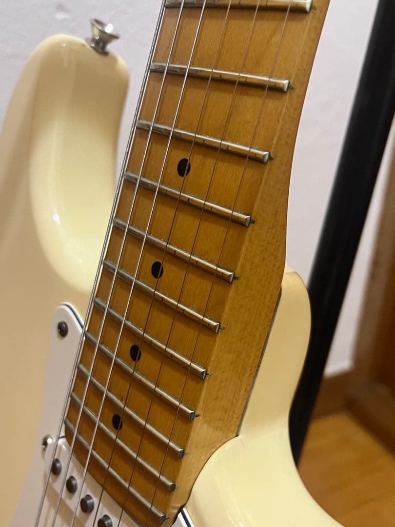 t*n様 fender japan ストラトキャスター ディマジオhs-4/hs