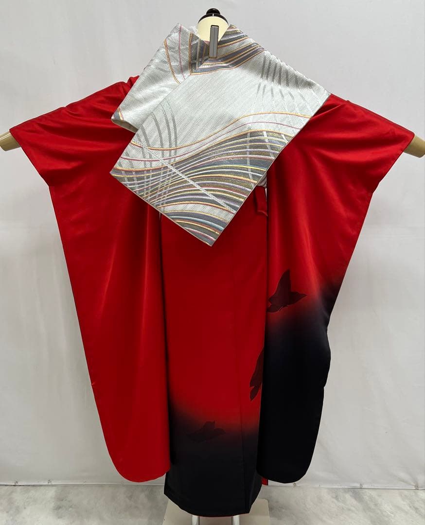 振り袖　フルセット　長襦袢付　赤　黒　ツートーン　成人式　パーティー　665