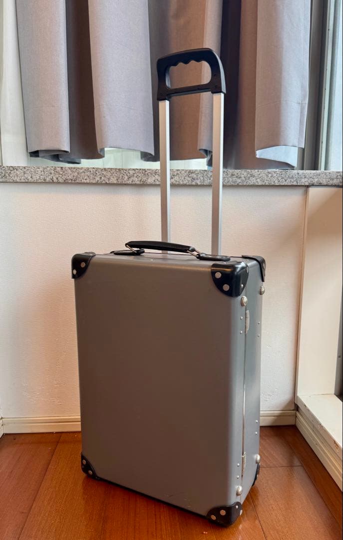 グローブトロッター　キャリーオン　イタリアcorso comoコラボグレイ