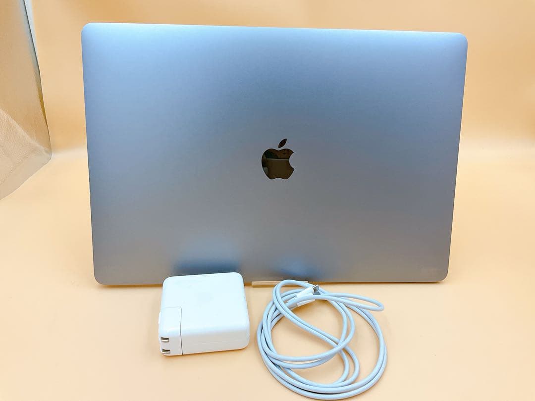 充電92回☆Macbook Pro 2018 15in Corei7 16GB