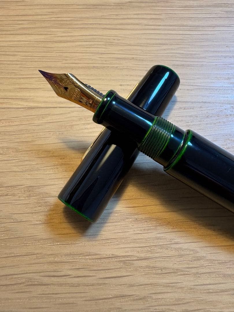 中屋万年筆　ピッコロ緑溜め　極細(EF)