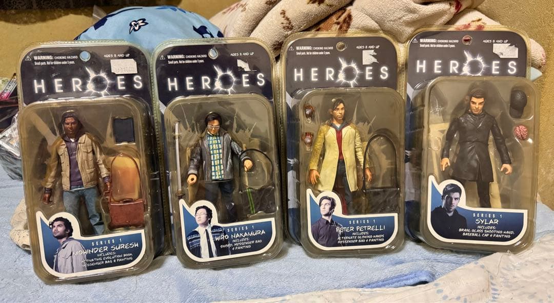 MEZCO HEROES シーズン one 4個