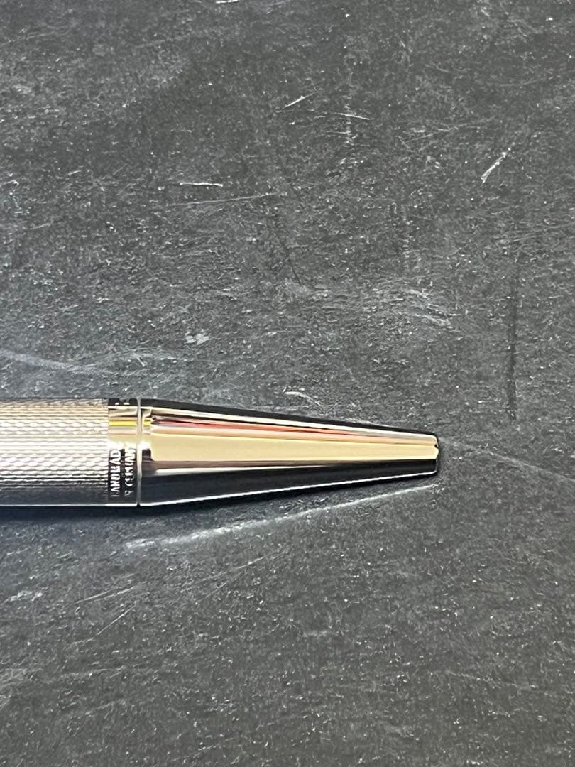 【美品】グラフフォンファーバーカステル ロジウム　ギロシェ　ボールペン
