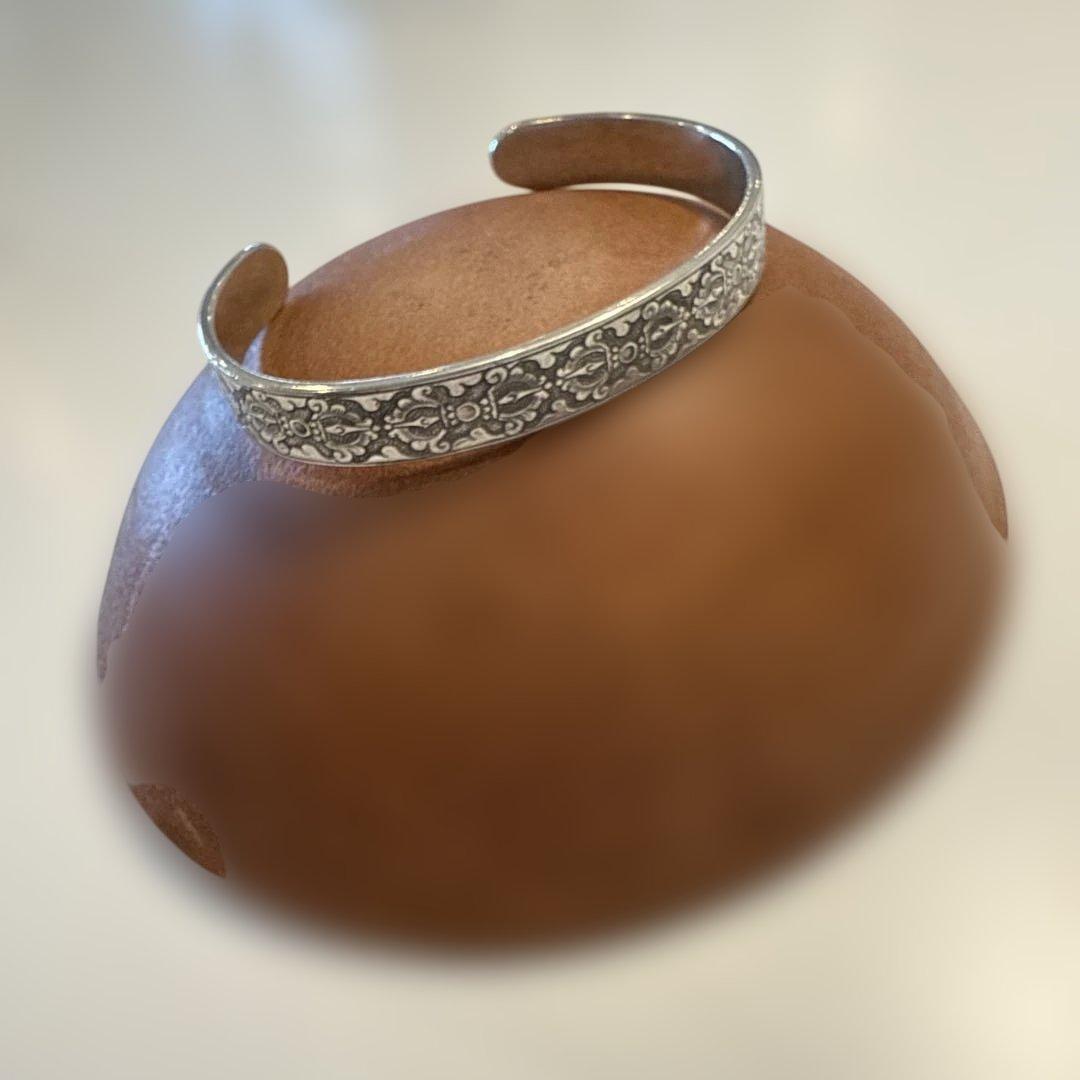 シャンバラ ドージェ バングルカフ