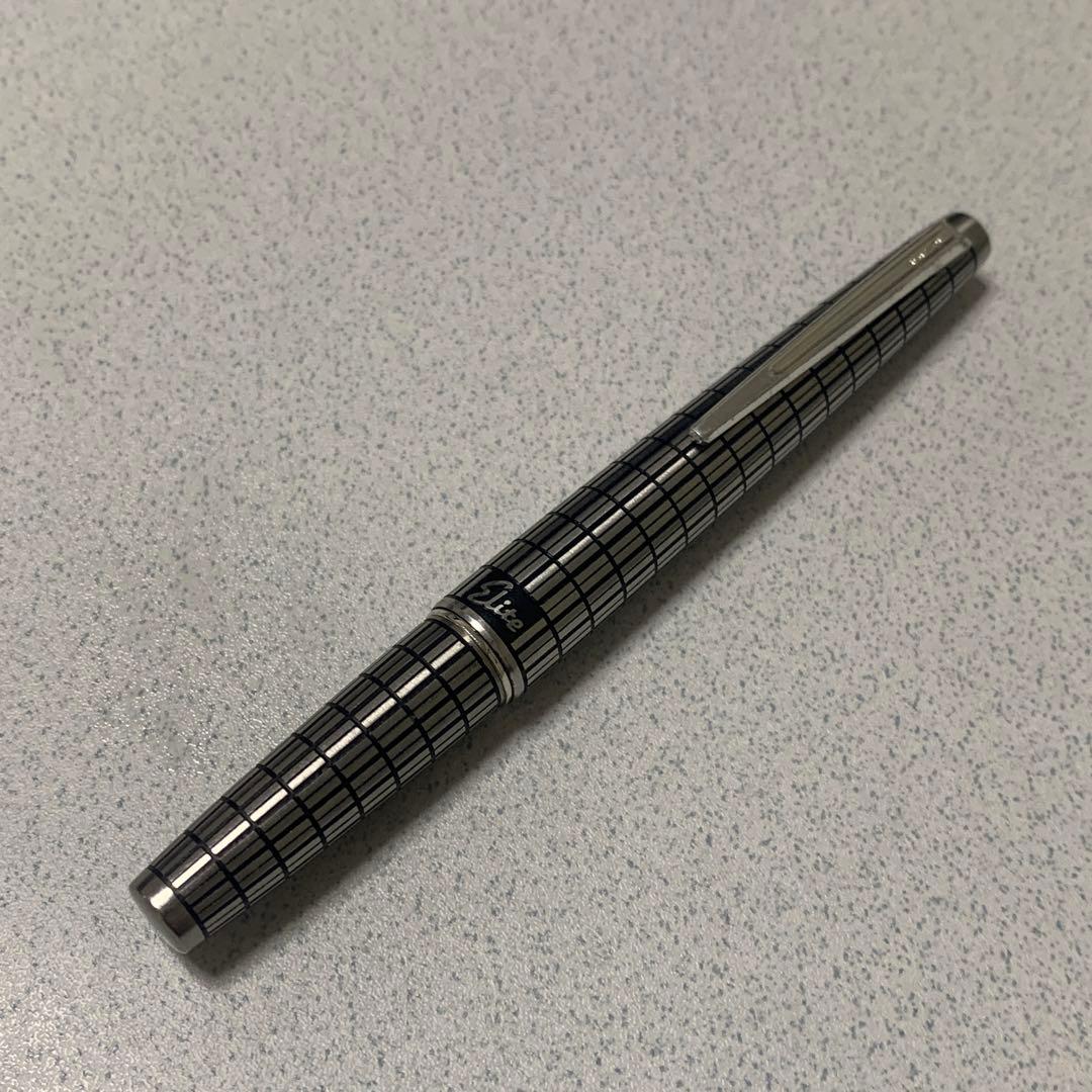 パイロット　エリート　格子柄　18Kニブ