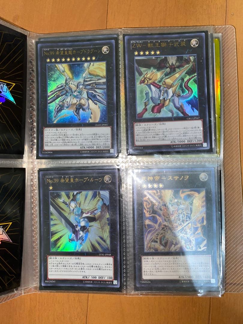 遊戯王　　カード約800枚　公式収納ケース　引退品