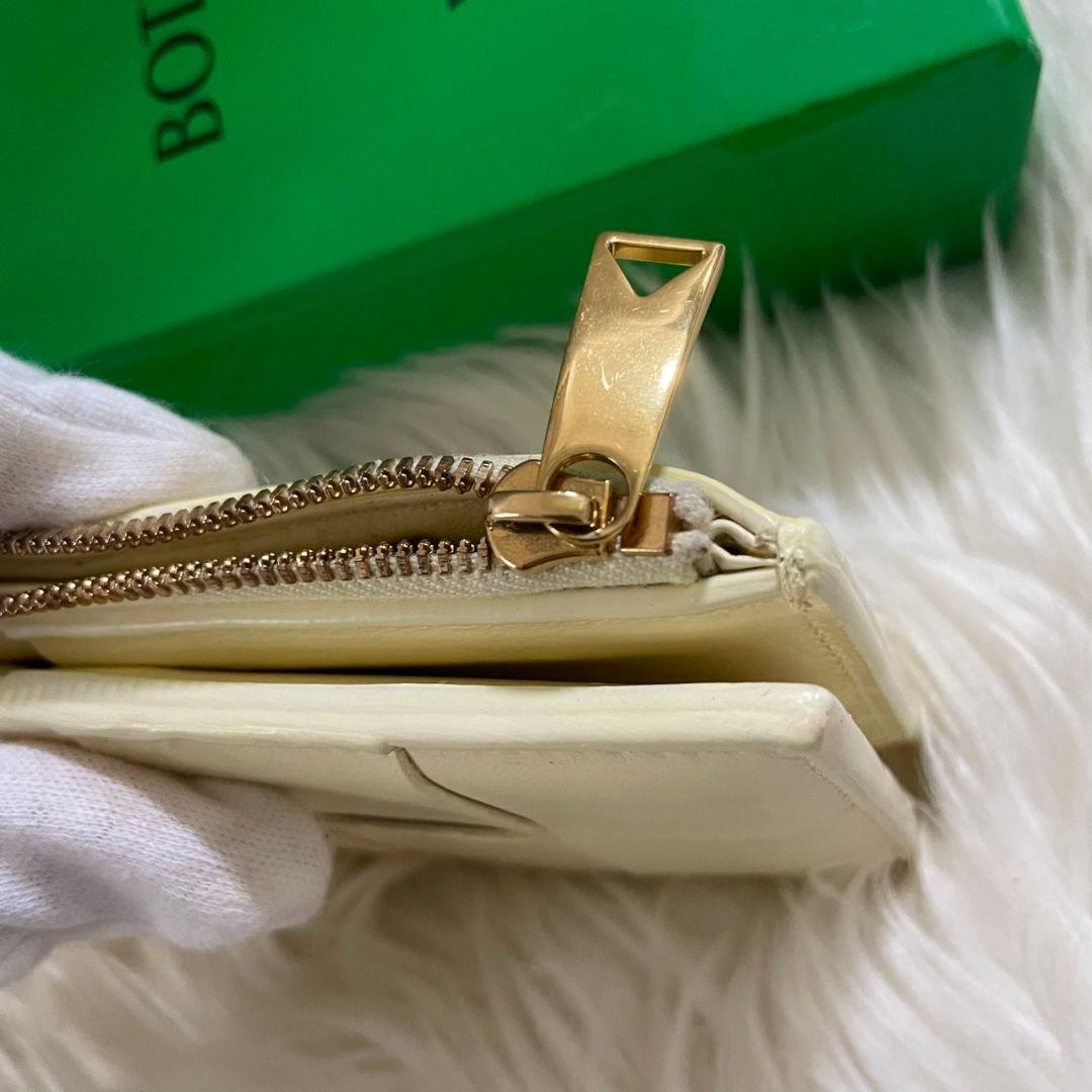 ボッテガヴェネタ カセット マキシ イントレチャート 二つ折り 財布 イエロー