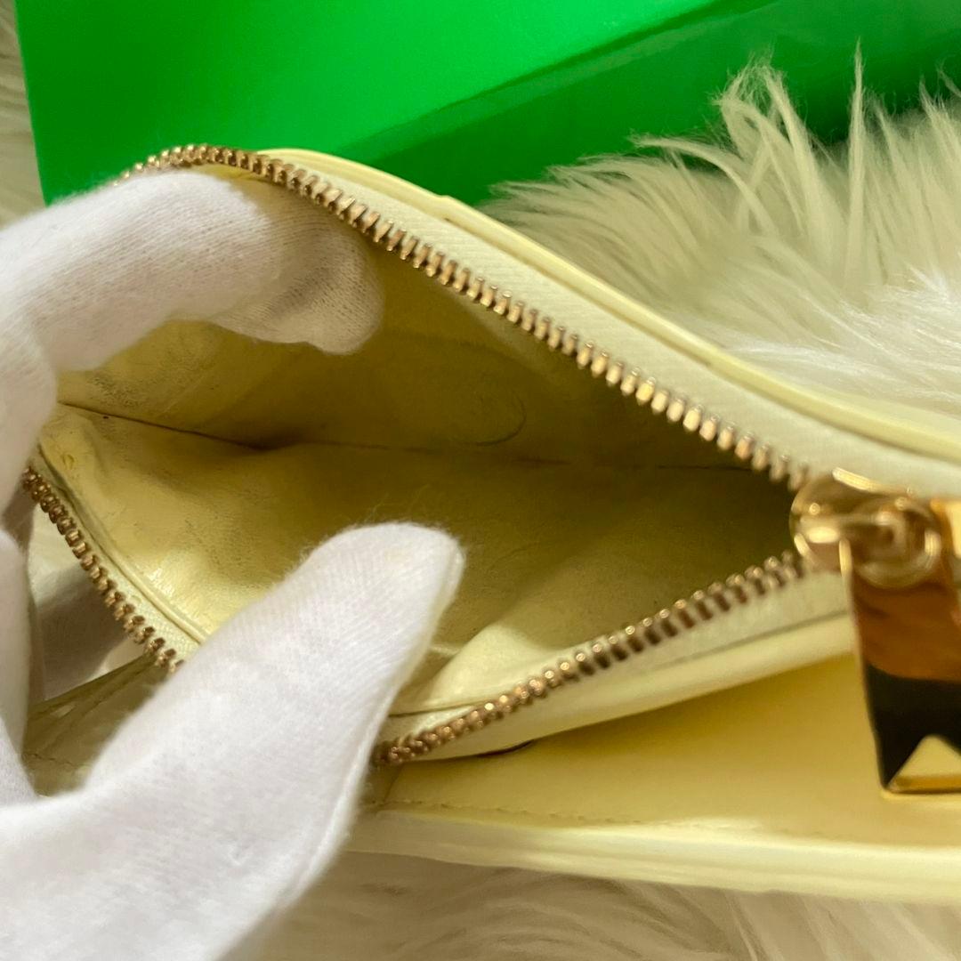 ボッテガヴェネタ カセット マキシ イントレチャート 二つ折り 財布 イエロー