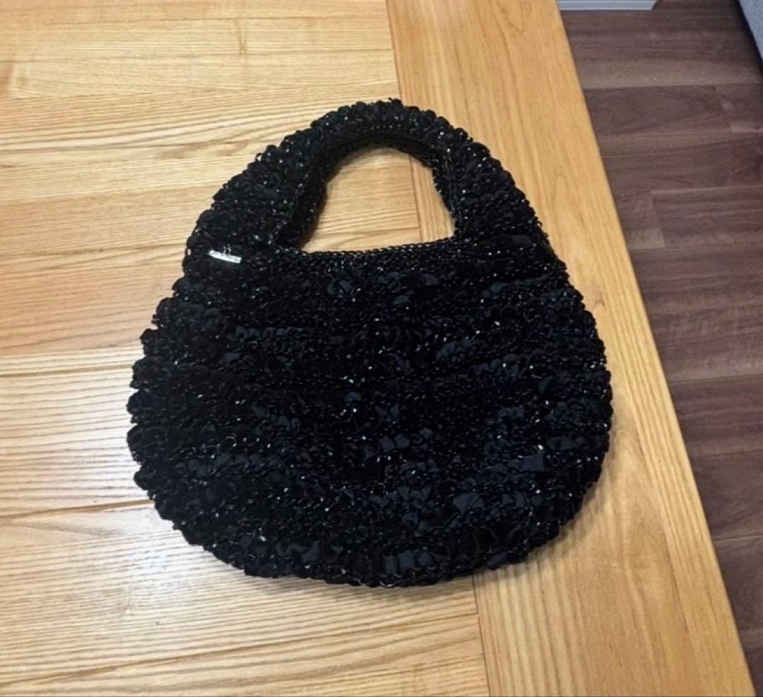 アンテプリマ　ワイヤーバッグ　ベロアミックス　チャーム付 ハンドバック