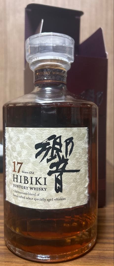 あ*き様 【未開封】サントリーウイスキー　響17年700ml