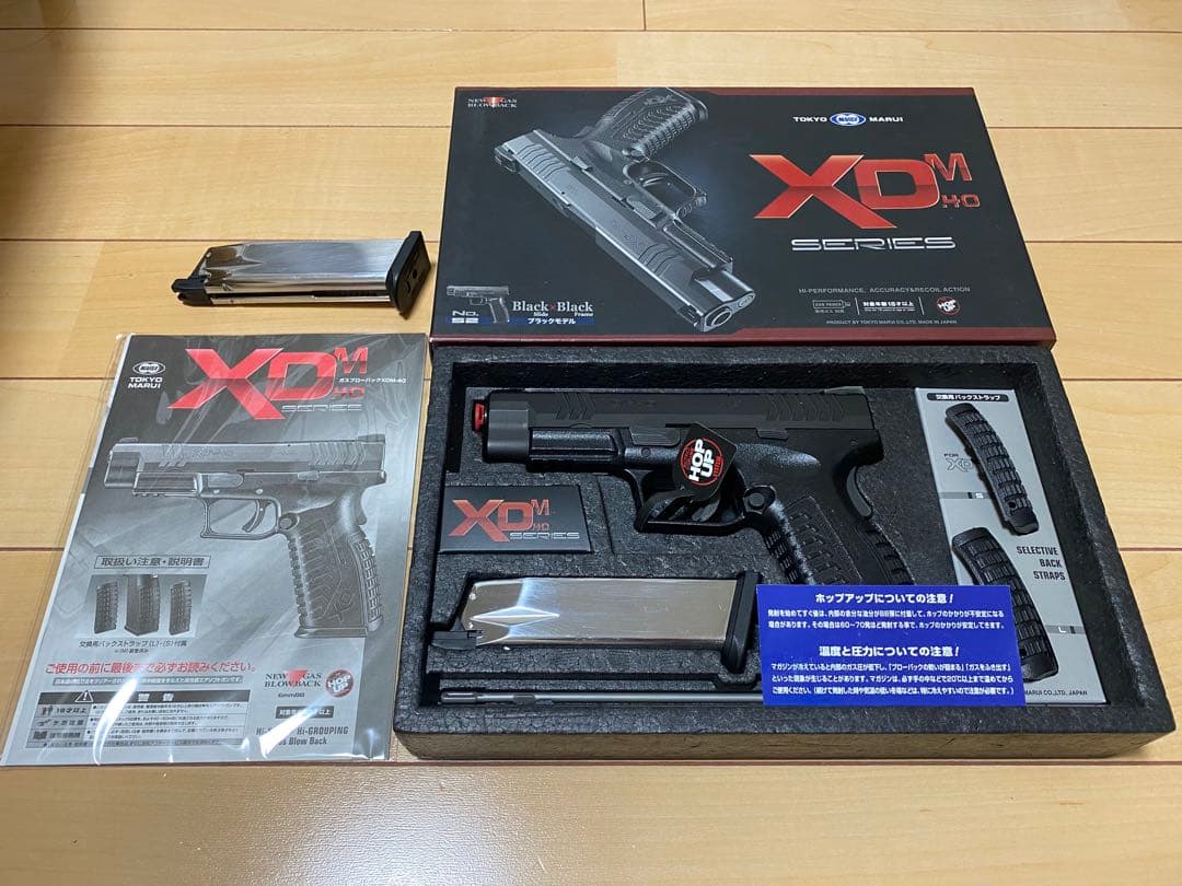 ま*ん様 東京マルイ　XDM-40 スペアマガジン付き❗️
