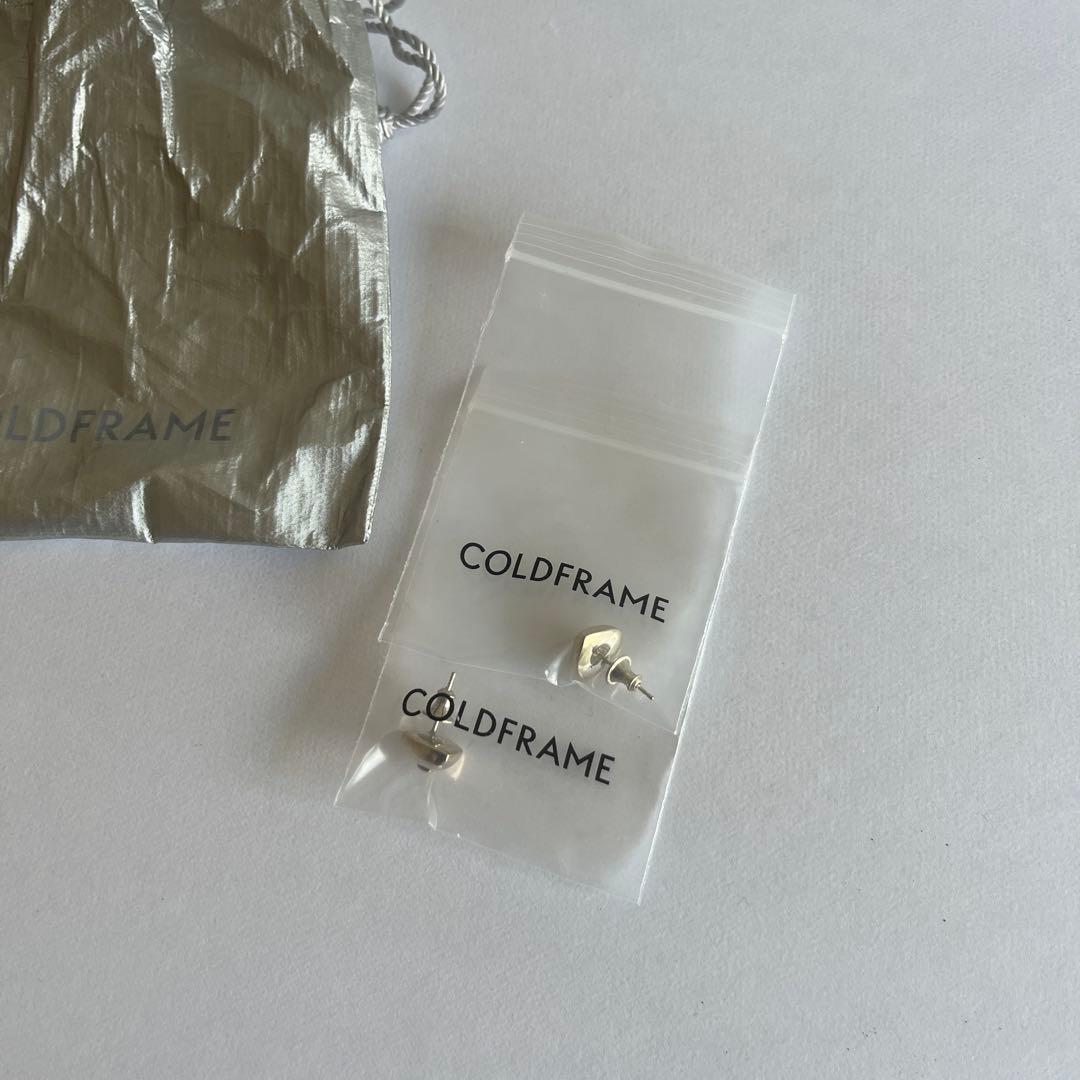 【未使用/美品】Coldframe ヴィンテージシルバー ハートピアス 925