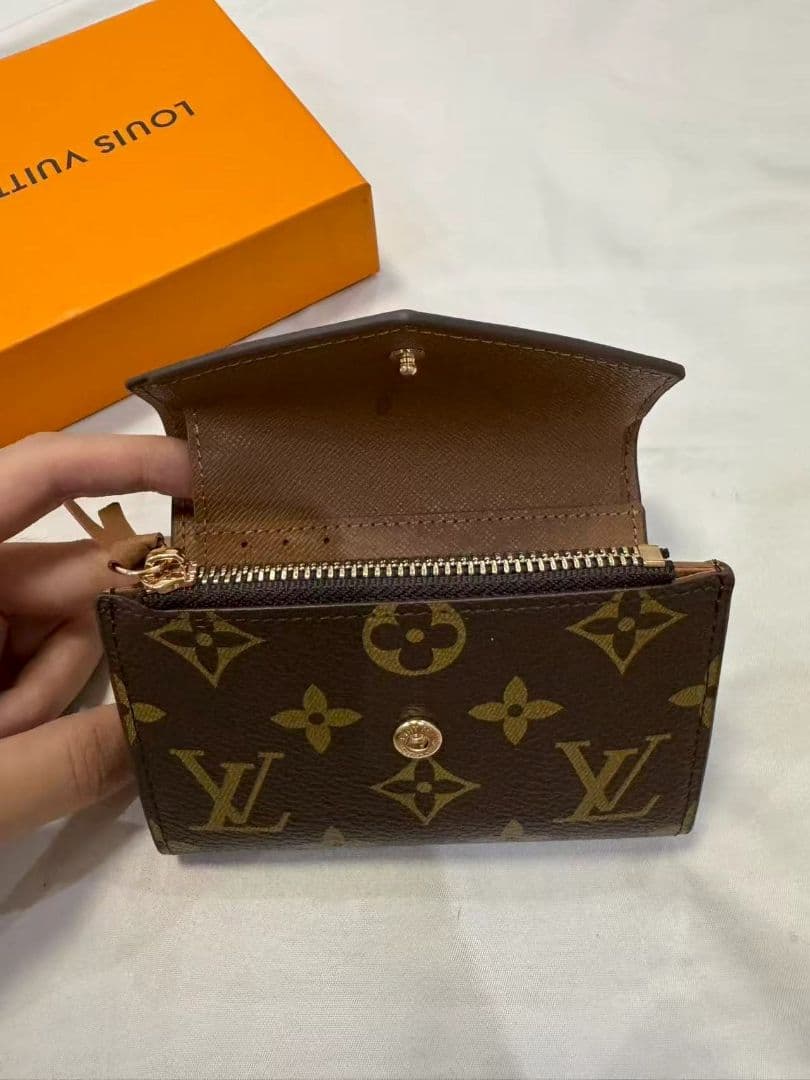 【付属品完備】極美品 三つ折り財布