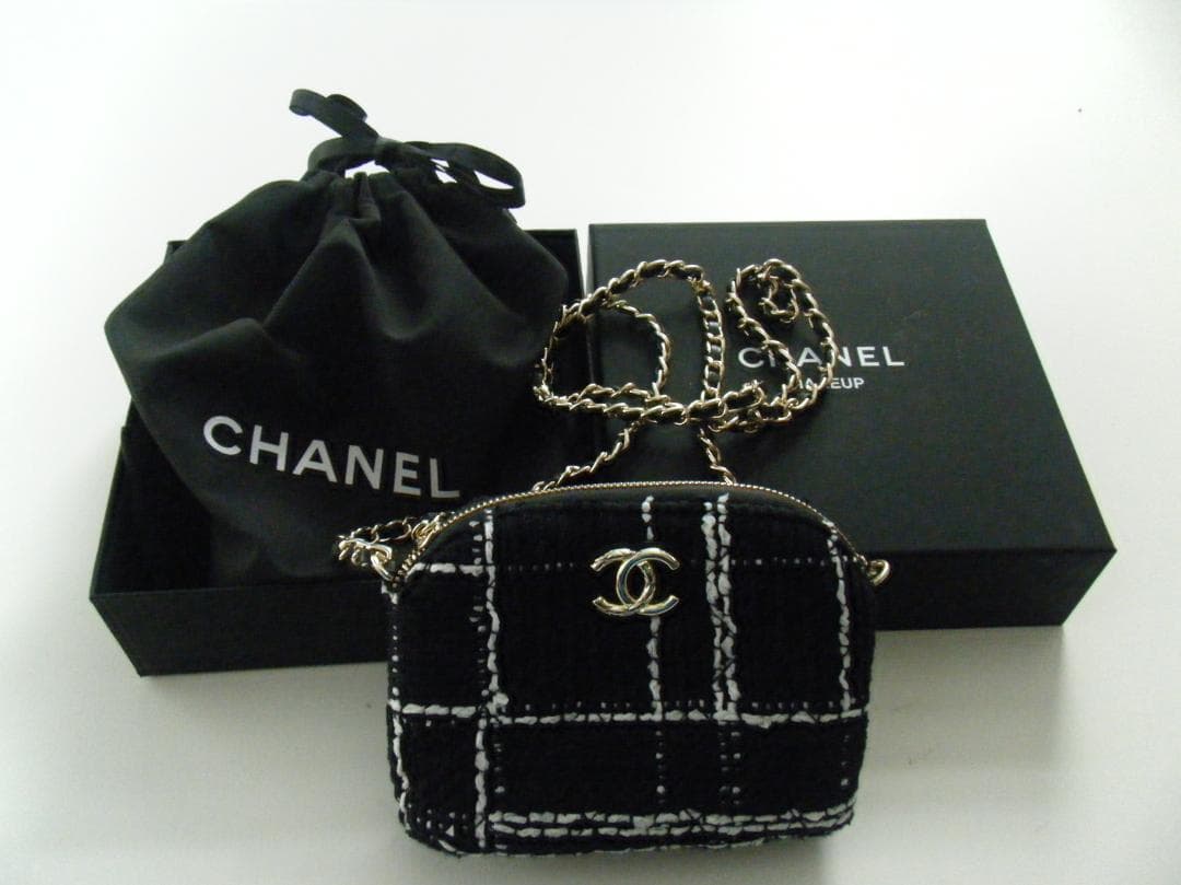 シャネルノベルティ　チェーンショルダーバッグ ツイード