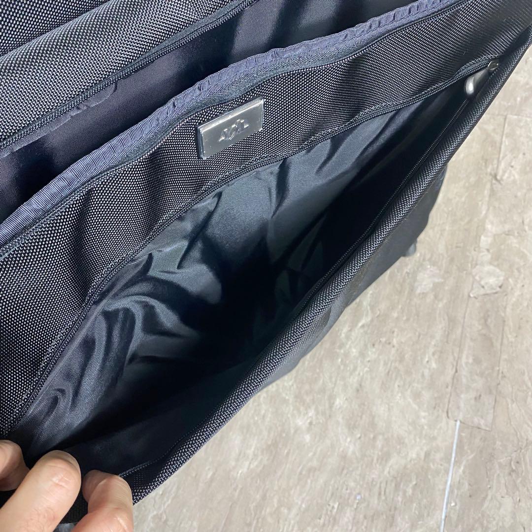 極美品 JAL 大型多機能 ４輪 スーツケース キャリーバッグ ガーメント