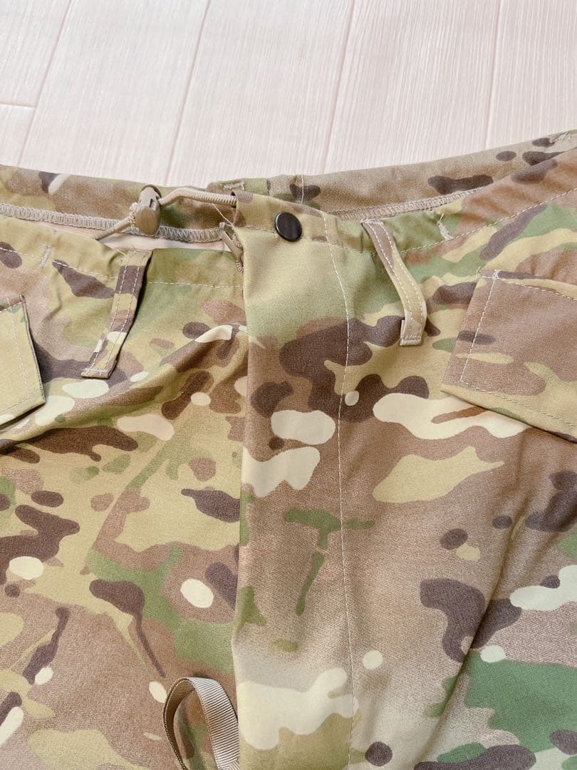GORE-TEX マルチカム カーゴパンツ