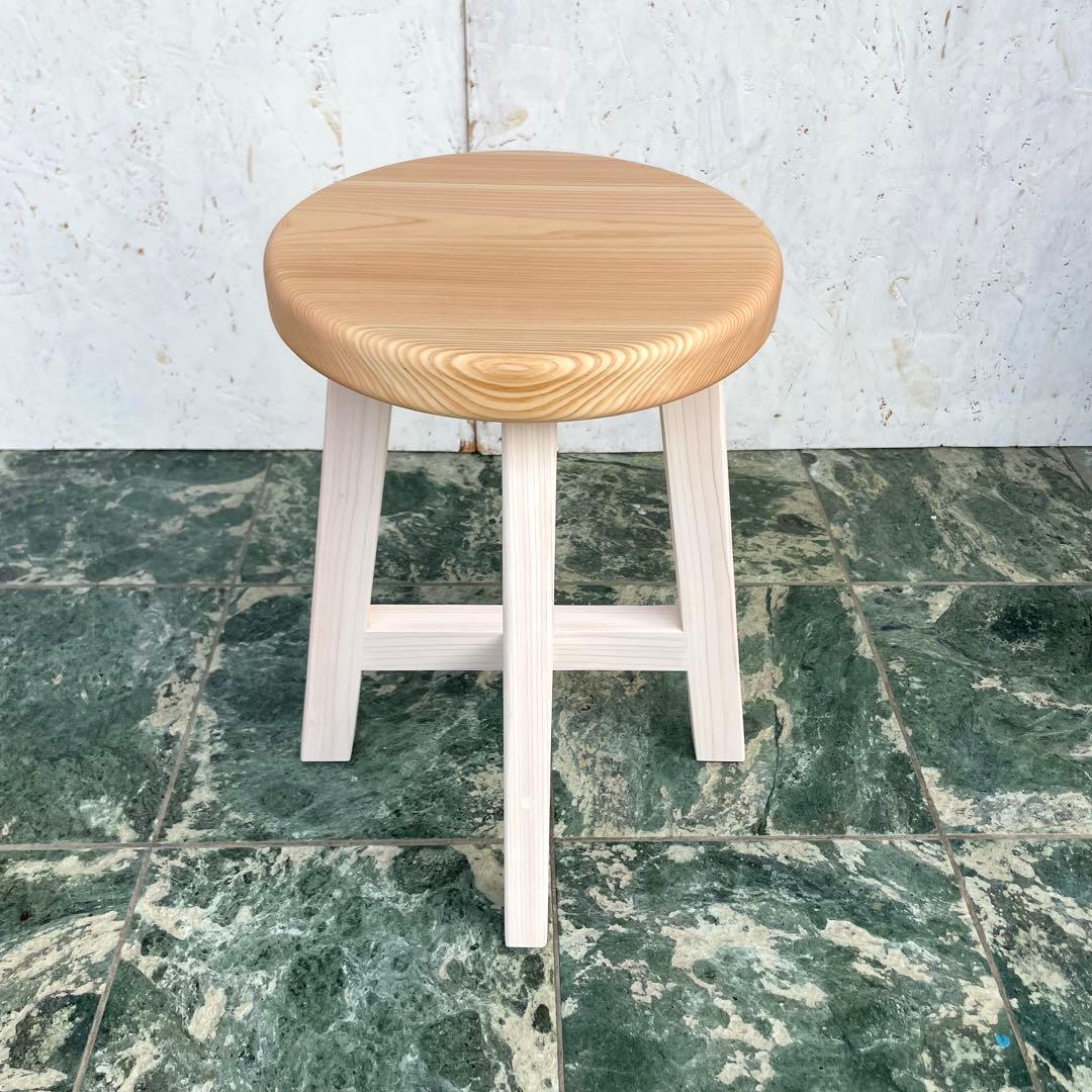マチルダ　国産ひのき　丸椅子　木製スツール　2脚セット　北欧風