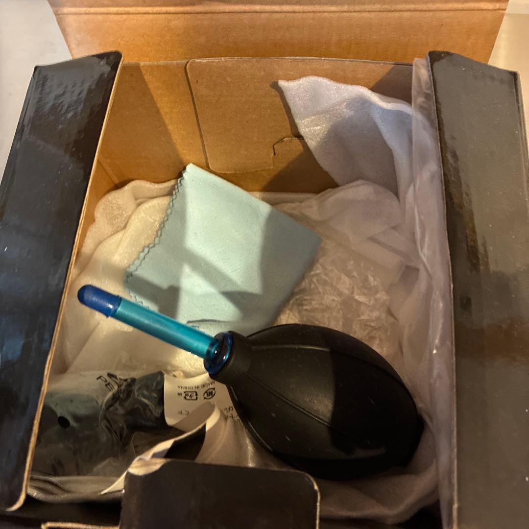 FUJIFILM FINEPIX S8400 本体　送料込み