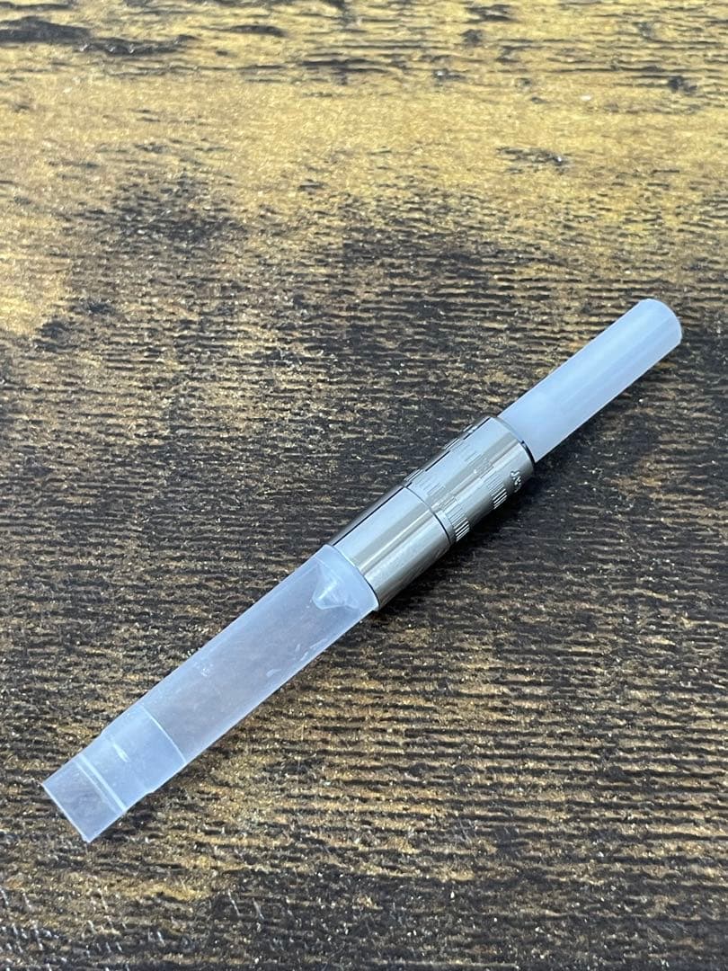 未使用　カ.クリエ プレミアムクロス×プロフェッショナルギアスリム 海月　万年筆