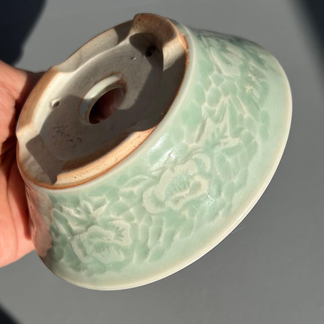 621.森山秀山 青瓷釉彫刻丸鉢 盆栽鉢 植木鉢 11.6*3.9cm
