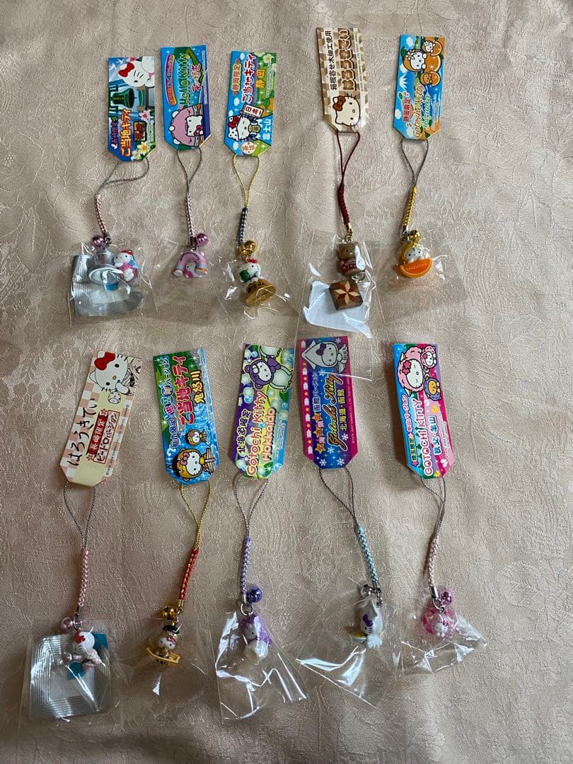 ご当地キティ その他 キティ根付け59点