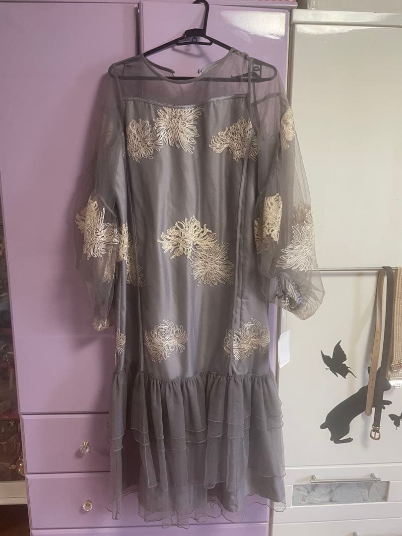 期間限定　niana フラワー 刺繍ティアードフリルドレス Aライン パーティー