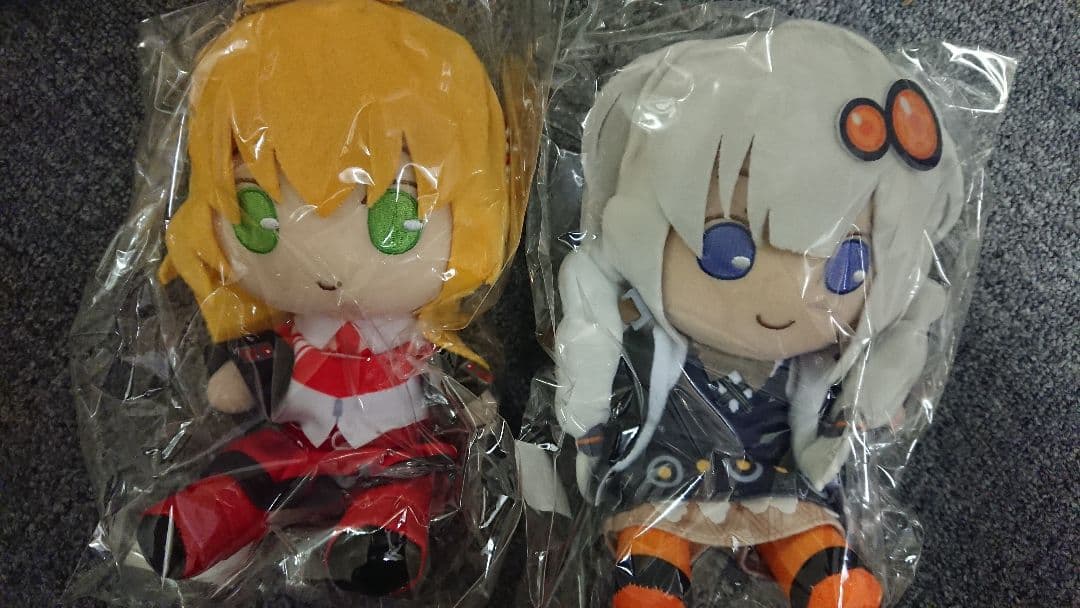 紲星あかり 弦巻マキ おすわりぬいぐるみ 2体セット