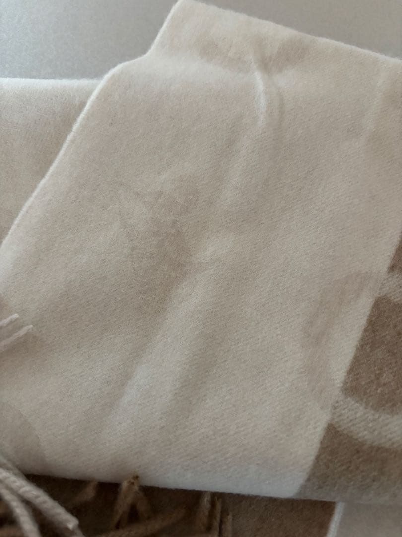 新品未使用セリーヌスカーフ/ウール＆カシミア