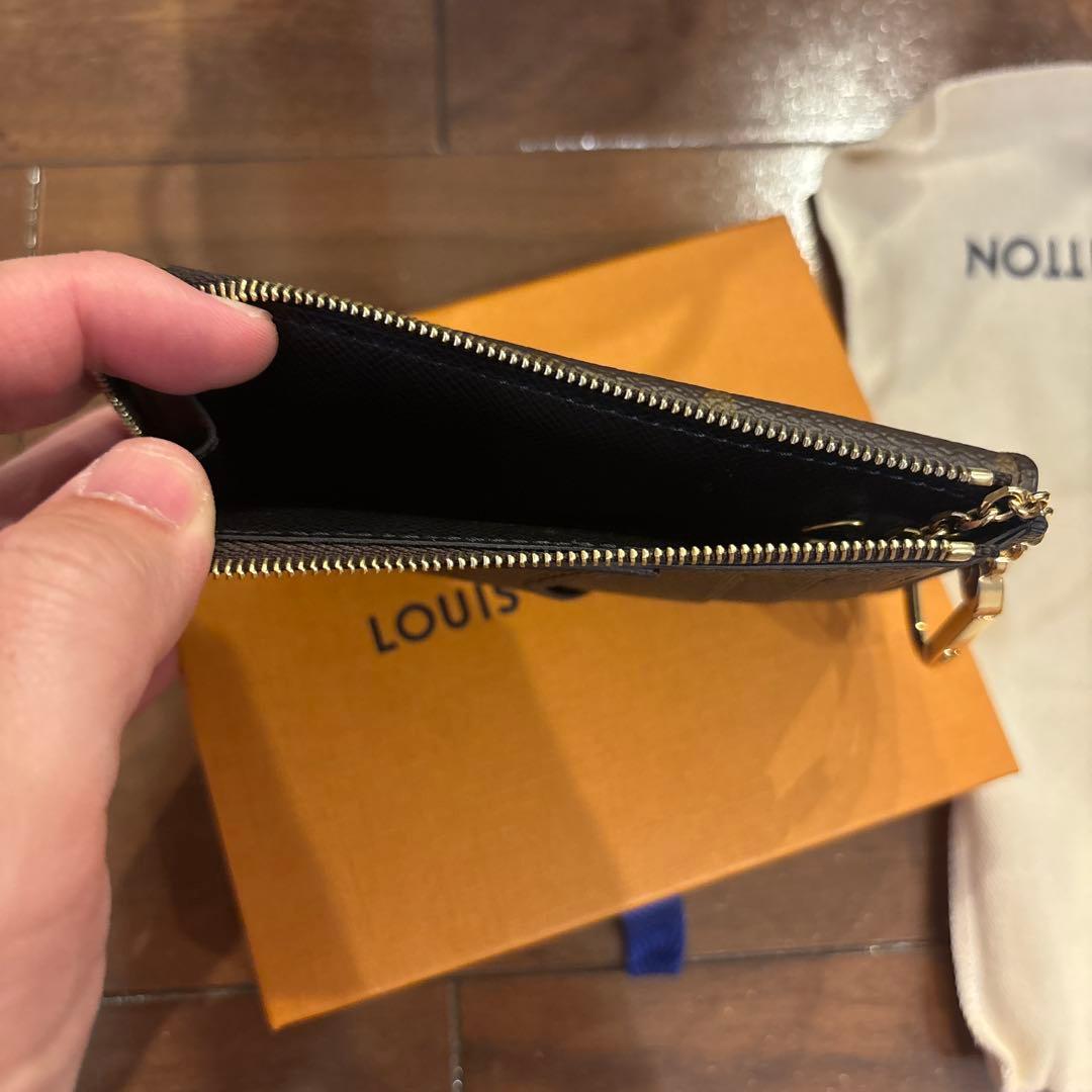 LOUIS VUITTON モノグラム ポルト カルト レクト ヴェルソ