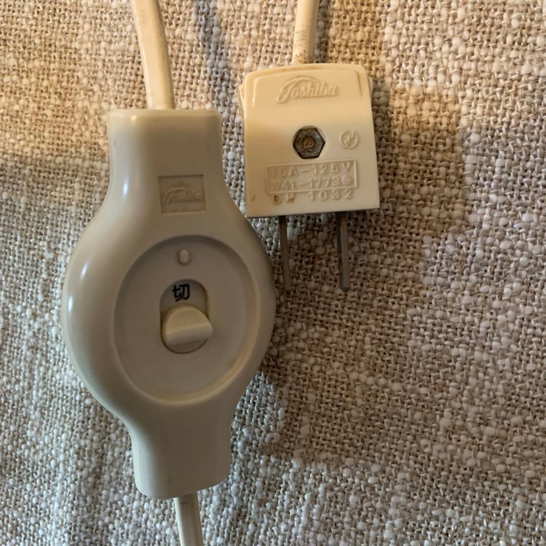 ロイヤルデルフト　破格！レアなビンテージの大型電気スタンドシェードも手書きです！