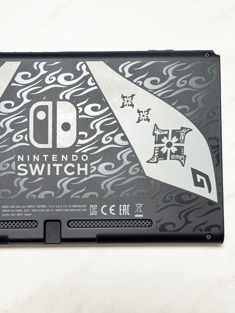 【動作確認済み】ニンテンドースイッチ 本体のみ モンハンライズ バッテリー強化版