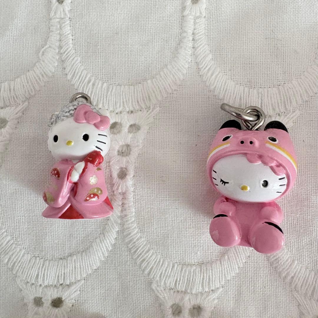 ご当地キティ 根付け・ストラップセット　 コレクターズマスコット 25周年