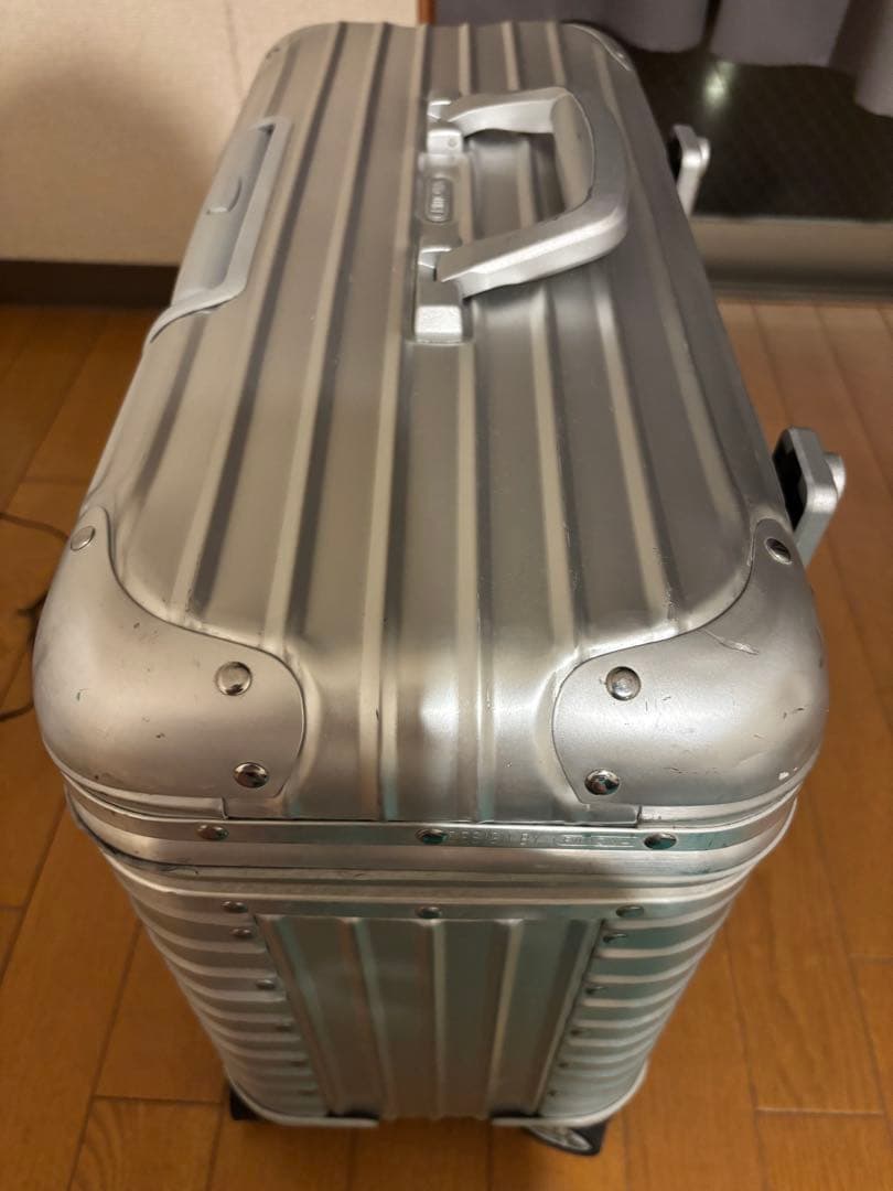 リモワ　パイロット　29L 機内持ち込みサイズ